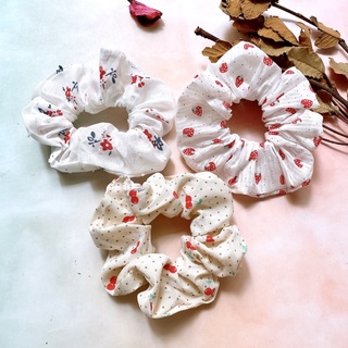Cột tóc vải lông scrunchies dễ thương Tím Store