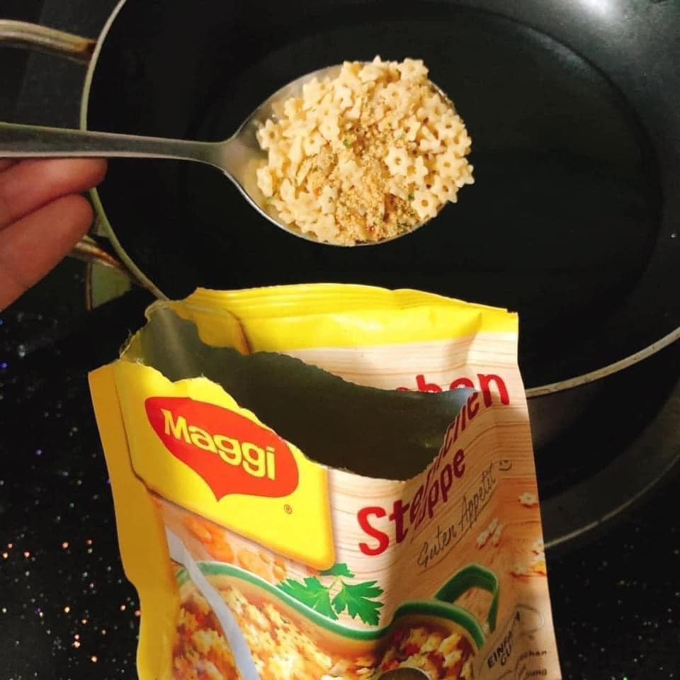 [Mã FMCGSALE15 giảm 8% đơn 500K] Mì nui ăn liền Maggi Đức