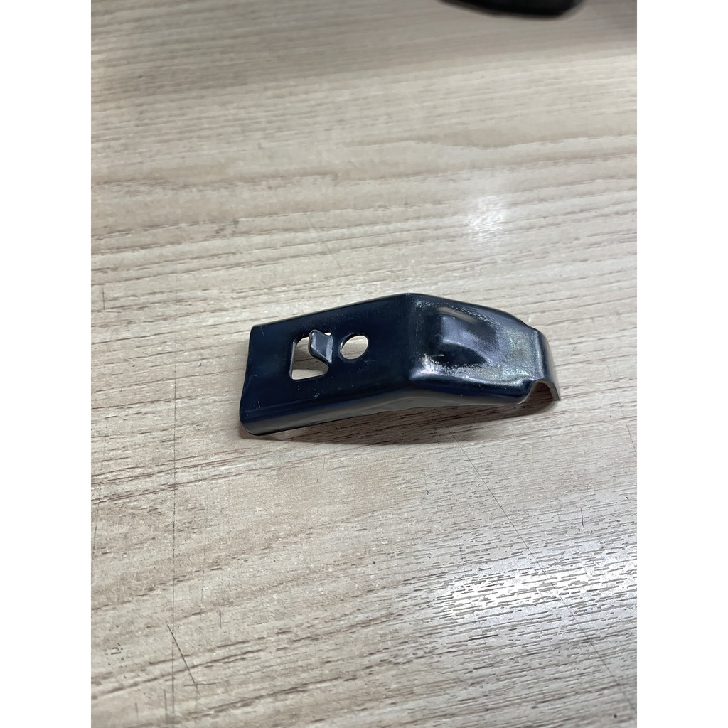 Cao su gác chân trước xe Sonic 150R/ Winner chính hãng