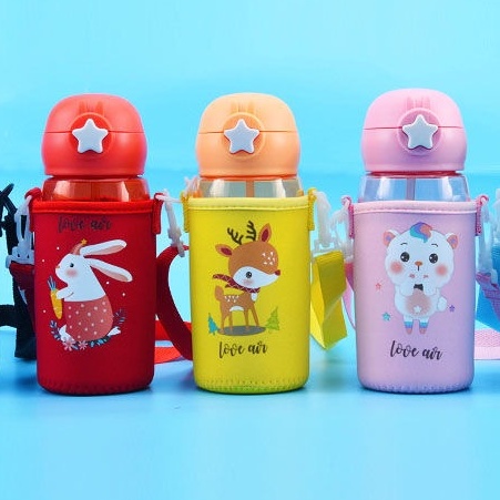 Bình Nước Tuần Lộc Sừng Huơu Có Túi Vải 600mlMỚI