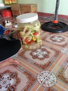 Chân gà ngâm sã tắc