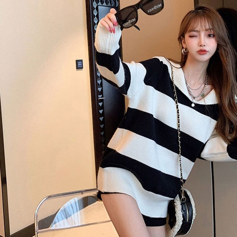 Áo len dệt kim cổ thủy thủ kẻ sọc phong cách Retro thu đông kiểu Pháp mới cho nữ