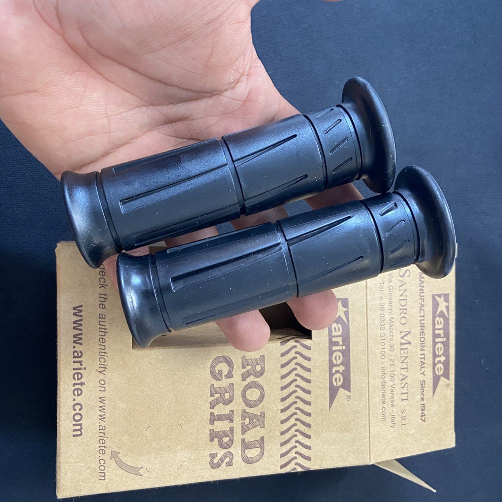 [XẢ KHO] ( MẪU Z1000 ) BAO TAY ROAD GRIPS MẪU Z1K CAO SU CAO CẤP SIÊU MỀM MẠI