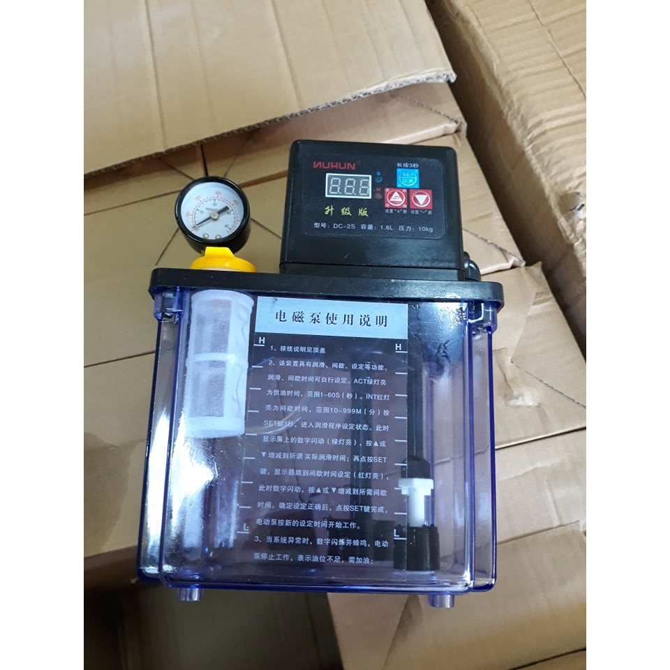 Bình bơm dầu bôi trơn cho máy CNC 1.8L