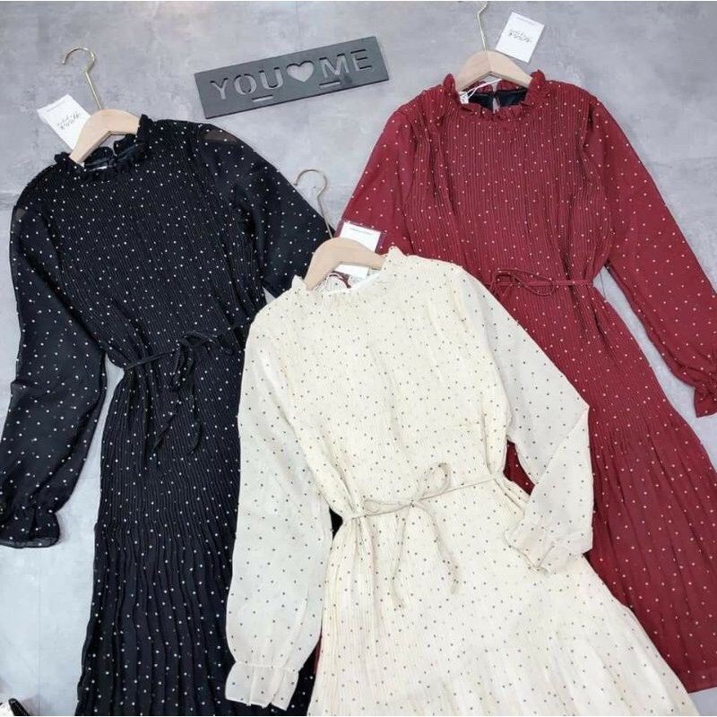 Váy voan chấm bi cổ bèo kèm đai