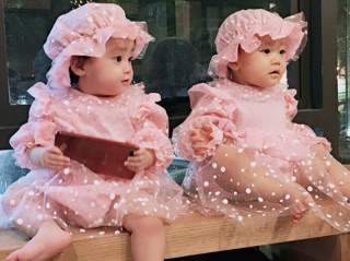Body công chúa Hồng chấm bi