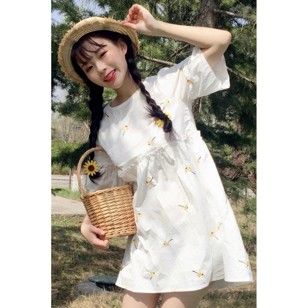 váy ulzzang đầm babydoll hoa váy nữ đẹp bbd trắng vàng hồng kiểu Hàn Quốc dáng rộng | BigBuy360 - bigbuy360.vn