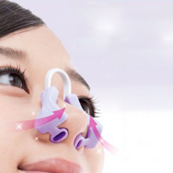 Dụng cụ kẹp bằng silicone giúp tạo dáng nâng mũi