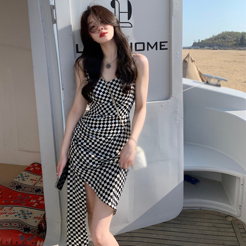 Đầm Dài Hai Dây Dáng Ôm Phong Cách Hàn Quốc