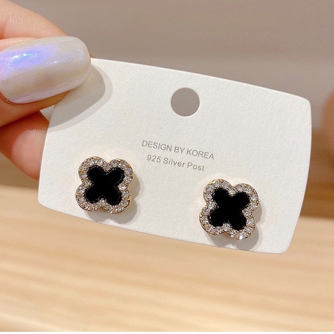 Khuyên tai cỏ 4 lá đen viền đá siêu hot CBLD301
