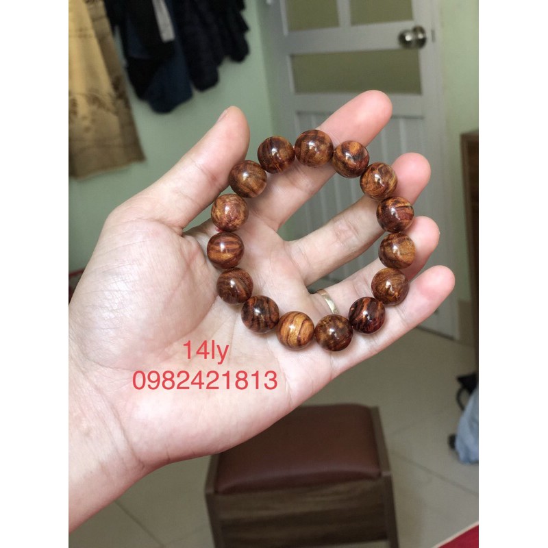 vòng tay gỗ sưa vip