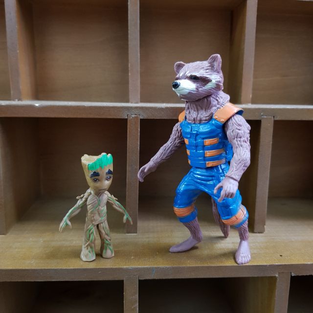 Người sói và người cây mô hình marvel