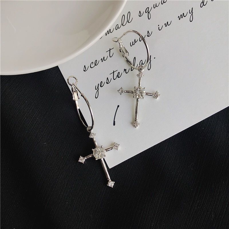 Bông Tai Hình Chữ Thập Thiết Kế Đơn Giản Cho Nữ