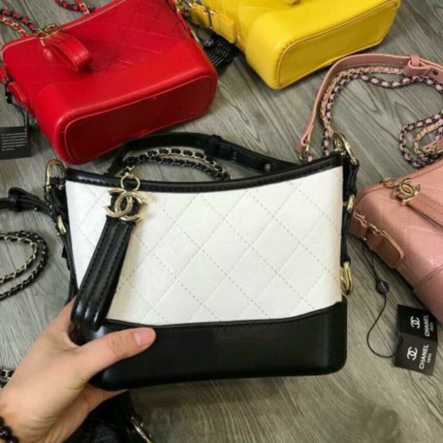Túi đeo chéo 2 vai trơn trám siêuu hott ( k hộp) xinh
