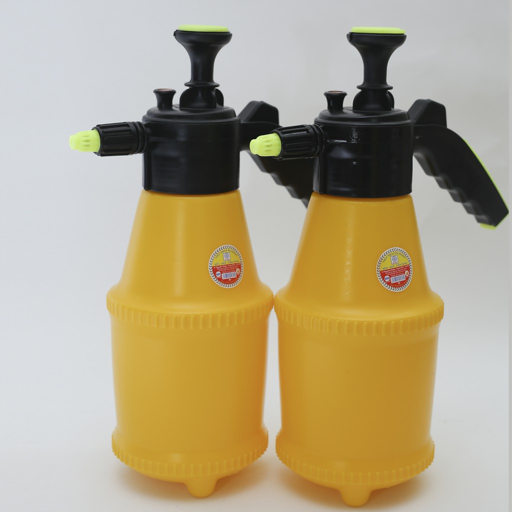 Bình Xịn Nước Vòi Có Điều Chỉnh Nhiều Chế Độ Phun Dung Tích 2 Lít Chất Liệu Nhựa Cao Cấp Viêt Nhật