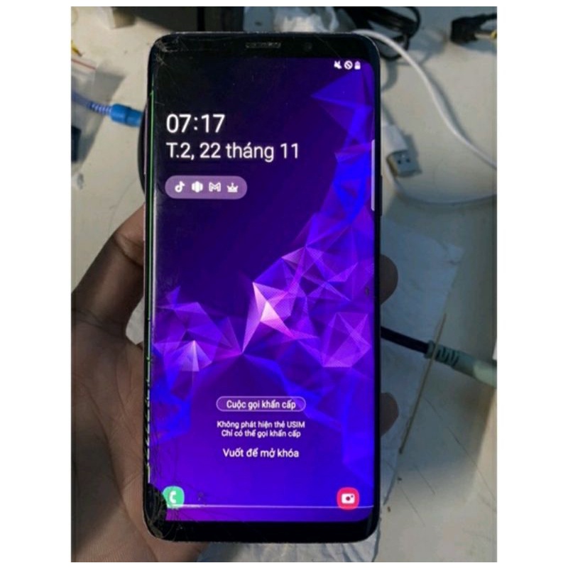 Điện thoại Samsung Galaxy S9 ( Bản Hàn/Quốc Tế ) Màu tím (4/64GB)