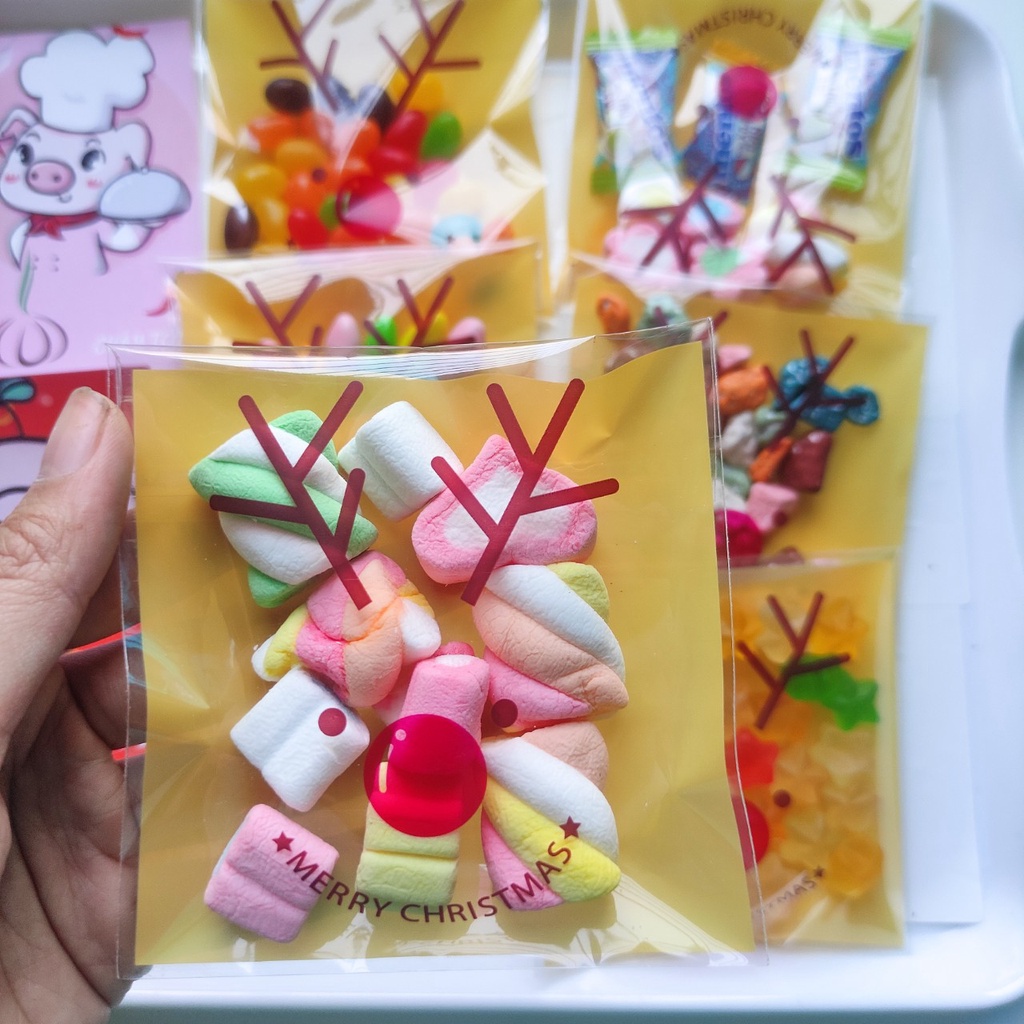 Khô gà bơ tỏi xé cay 300g Bop Bep- đồ ăn vặt ngon, đồ ăn vặt Hà Nội | BigBuy360 - bigbuy360.vn