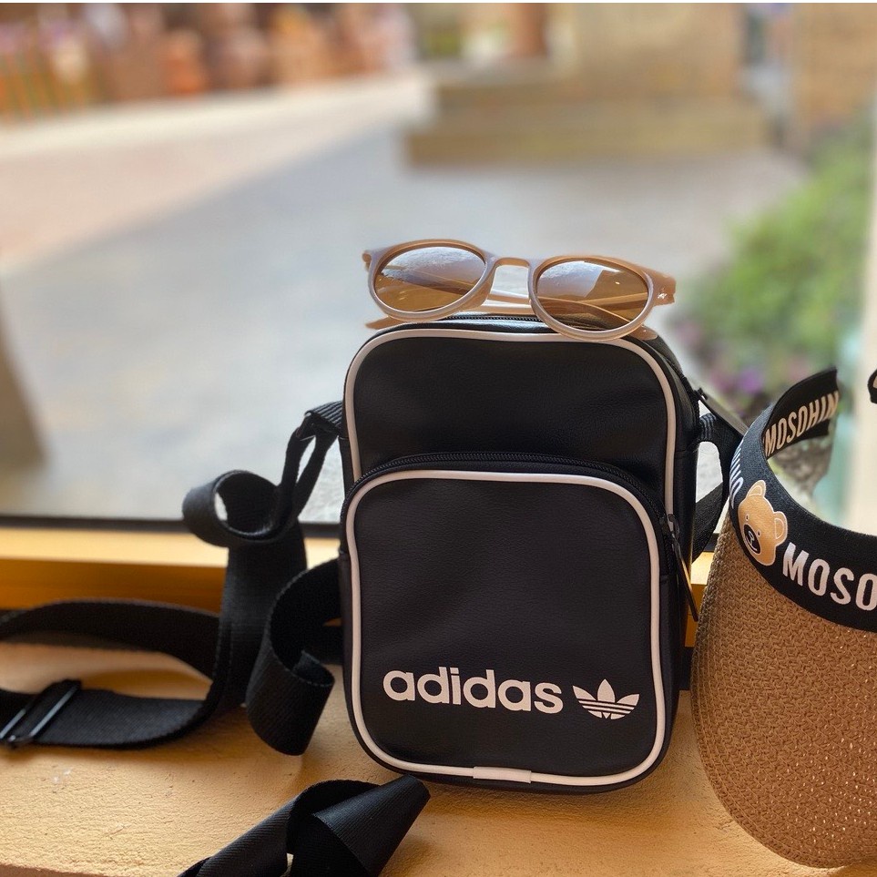 Túi đeo chéo adidas nam  Túi đeo chéo Adidas Mini phong cách thời trang - Phù hợp đi du lịch, đi chơi