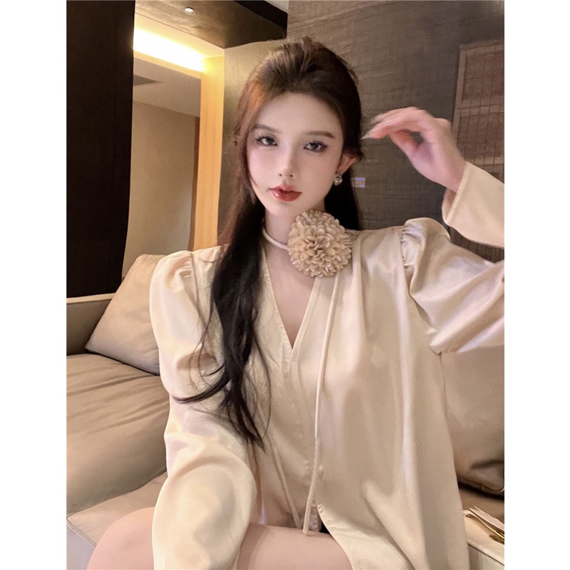 ✨✨Áo Sơ Mi Tay Dài Cổ Chữ v Phong Cách Thời Trang Mùa Thu 2022 Mới Mẻ