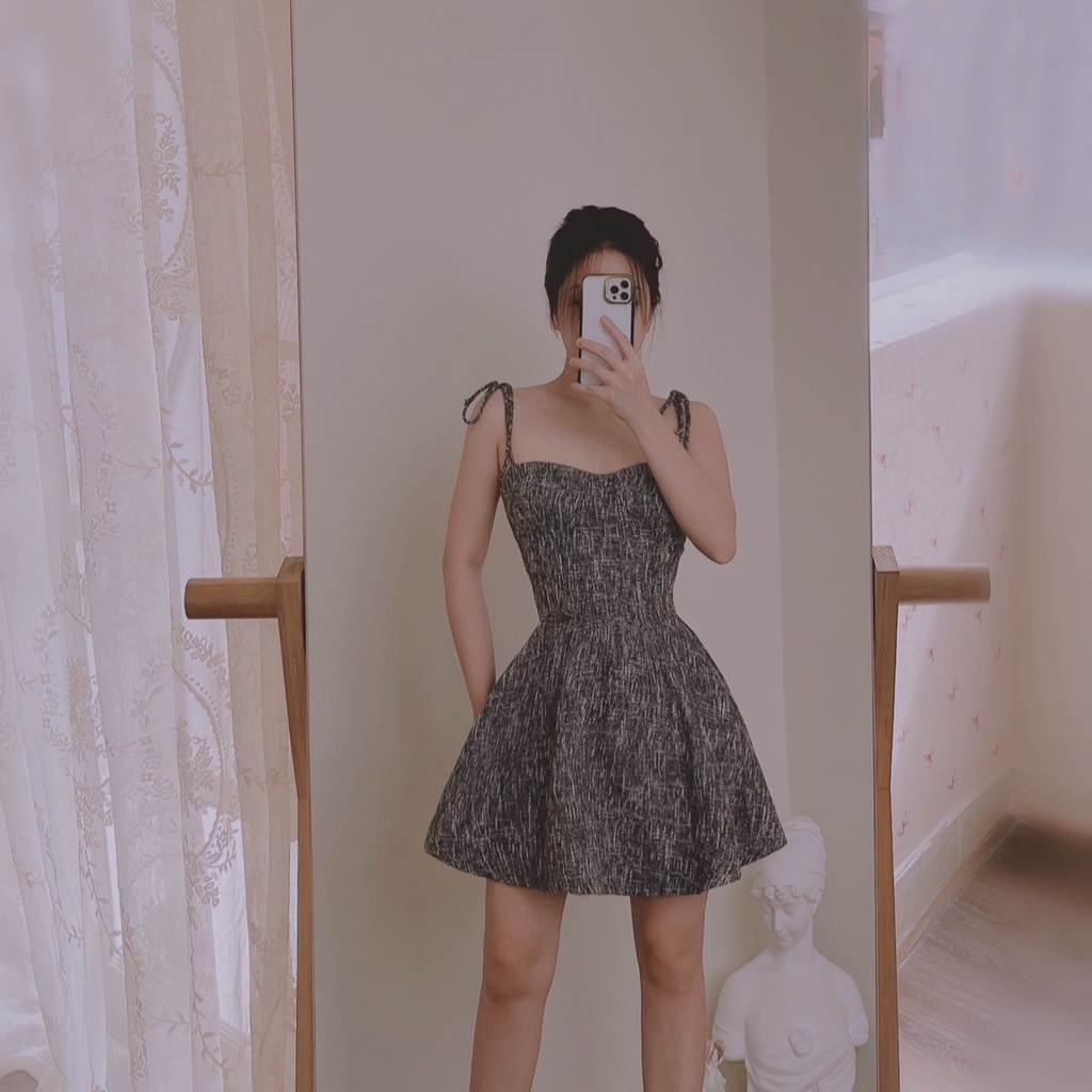 Đầm nữ hai dây dáng xòe Emilyshop