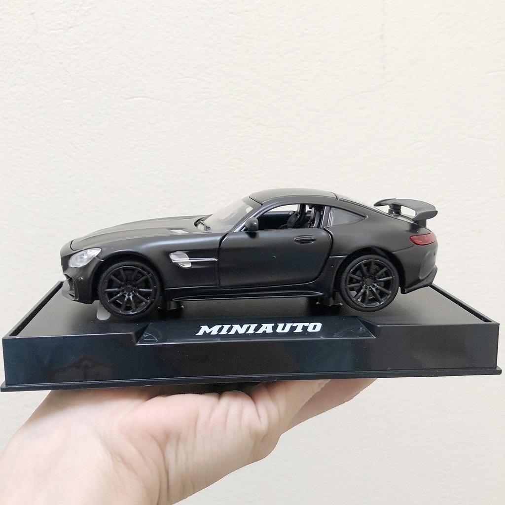 Xe mô hình Mercedes AMG GTR 1:32 hãng Miniauto
