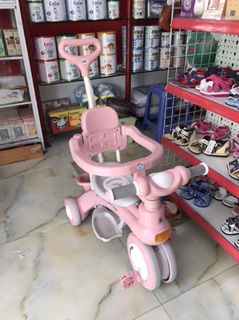 Xe đạp 3 bánh có tay đẩy