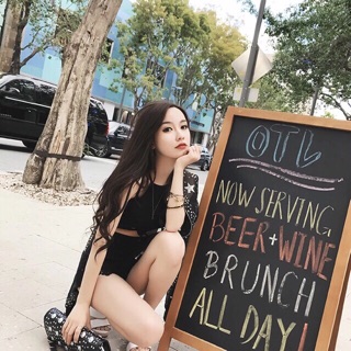 CropTop Yếm Đan Dây Bụng