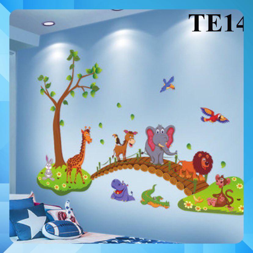 hình dán tường, decal dán tường cho bé thú qua cầu ngộ nghĩnh (kèm ảnh thật)