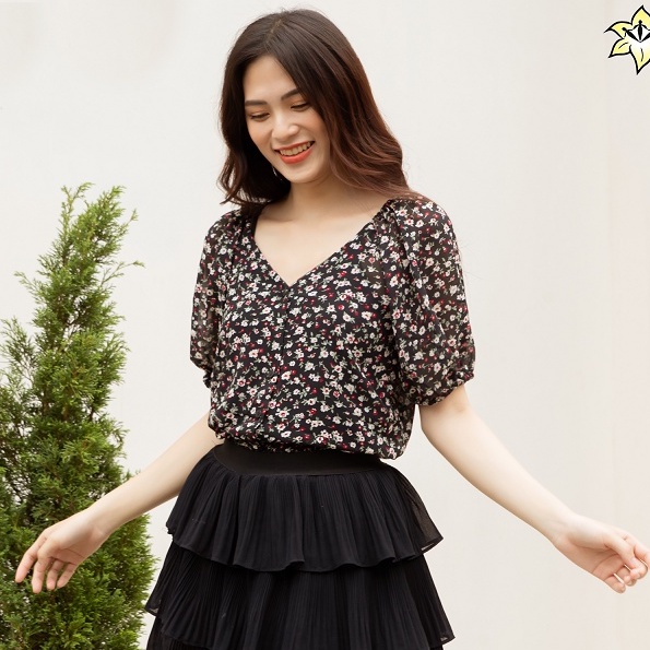 Áo voan nữ công sở đẹp họa tiết hoa nhí tặng kèm áo dây xinh xắn có size từ 45kg - 90kg