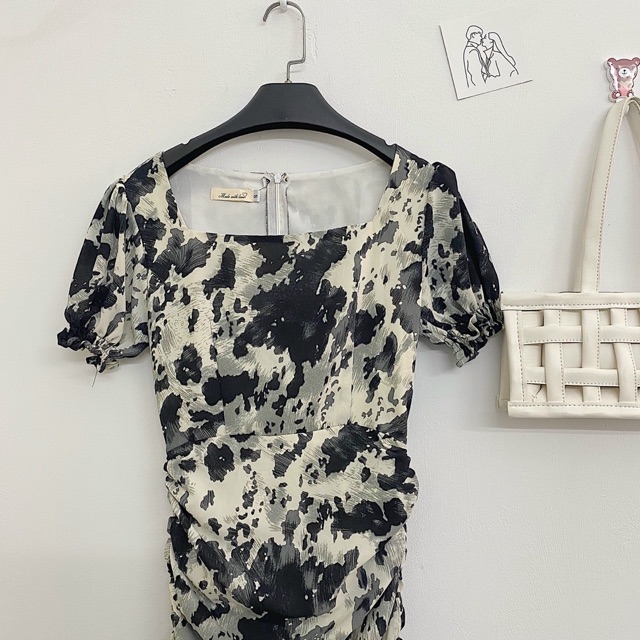 Đầm TRUELOVE DRESS thiết kế độc lạ rằn ri chất liệu voan lụa đạn kèm lót co giãn form chuẩn ôm body | BigBuy360 - bigbuy360.vn