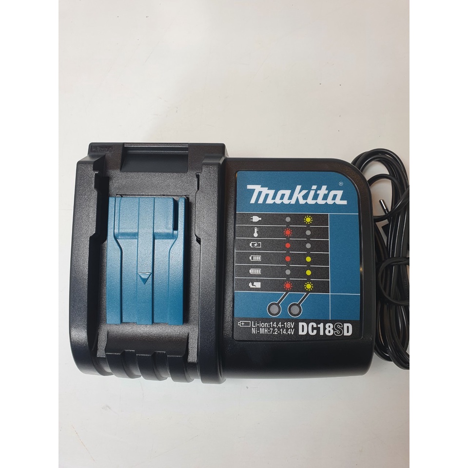 Xạc, sạc pin Makita DC18SD 18V chính hãng