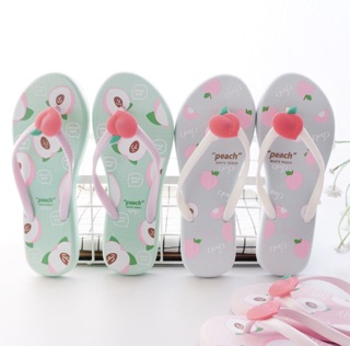 DÉP NHỰA CHARM TRÁI ĐÀO