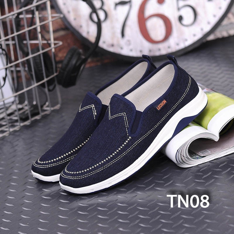 Giày Nam Giá Rẻ 💖FREESHIP💖 Giày Vải Jeans Êm Chân Thoáng Khí | BigBuy360 - bigbuy360.vn