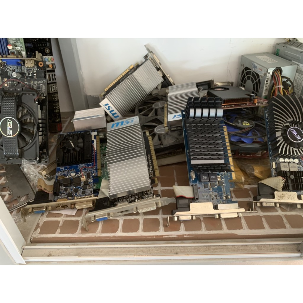 Card Màn hinh Msi N210 1G/d3 chinh hãng