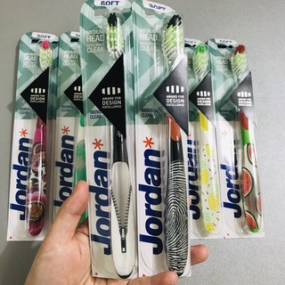 Bàn Chải Đánh Răng Jordan Individual Clean