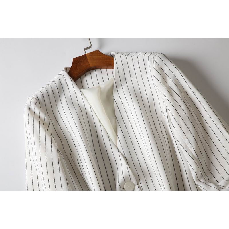 Áo blazer kẻ sọc tay rút xuất Nhật (có sẵn) | BigBuy360 - bigbuy360.vn