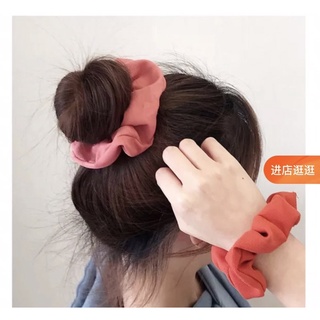 Scrunchies, dây buộc tóc vải gân