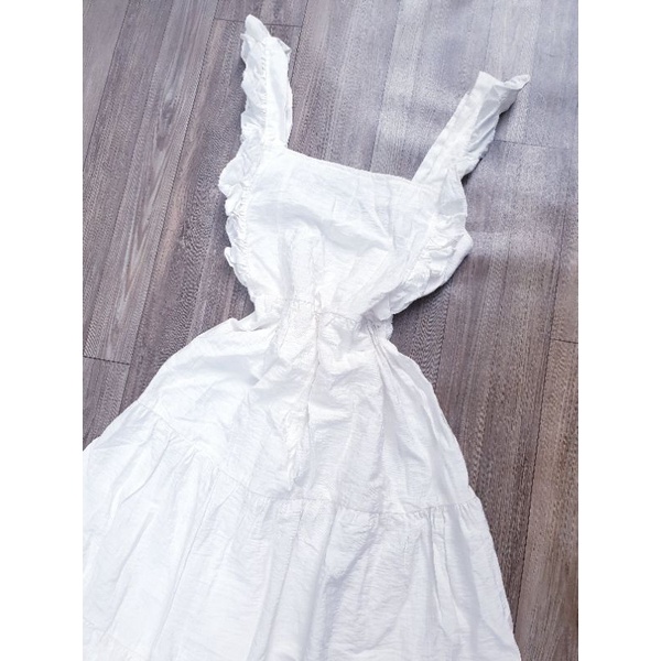 Đầm trắng maxi