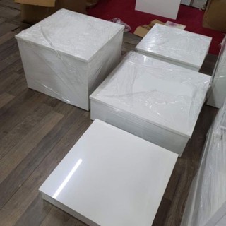 bục đứng maocanh