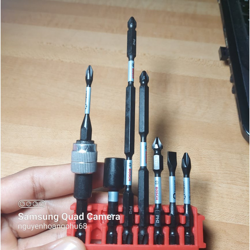 Bộ mũi vít Bosch hàng bãi chưa qua sử dụng