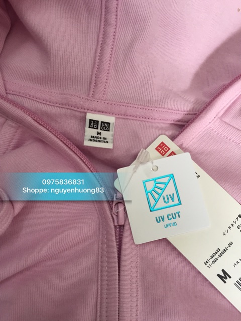 Áo chống nắng Uniqlo chất cotton ( hàng Auth có bill và clip mua hàng)