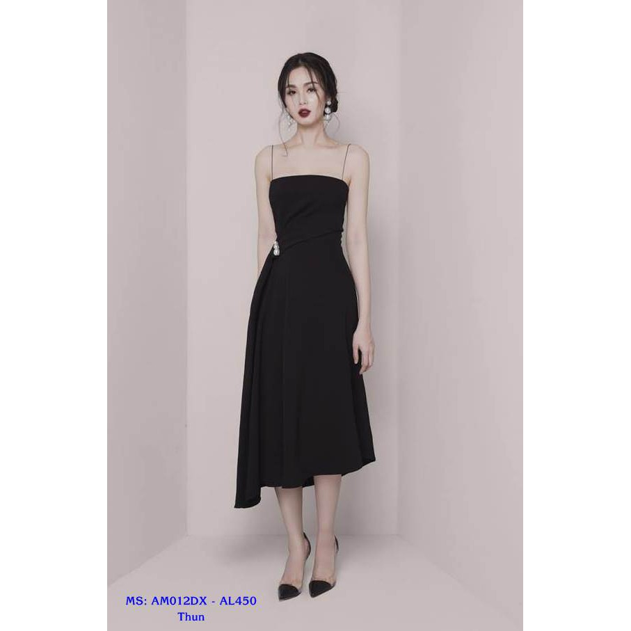Đầm Xòe Hai Dây Dài Cúp Ngực Đính Ngọc