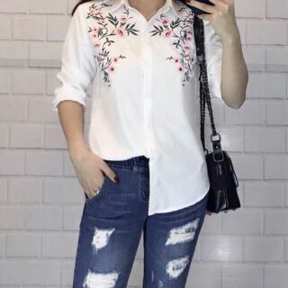 Sơ mi trắng ASOS cổ đức