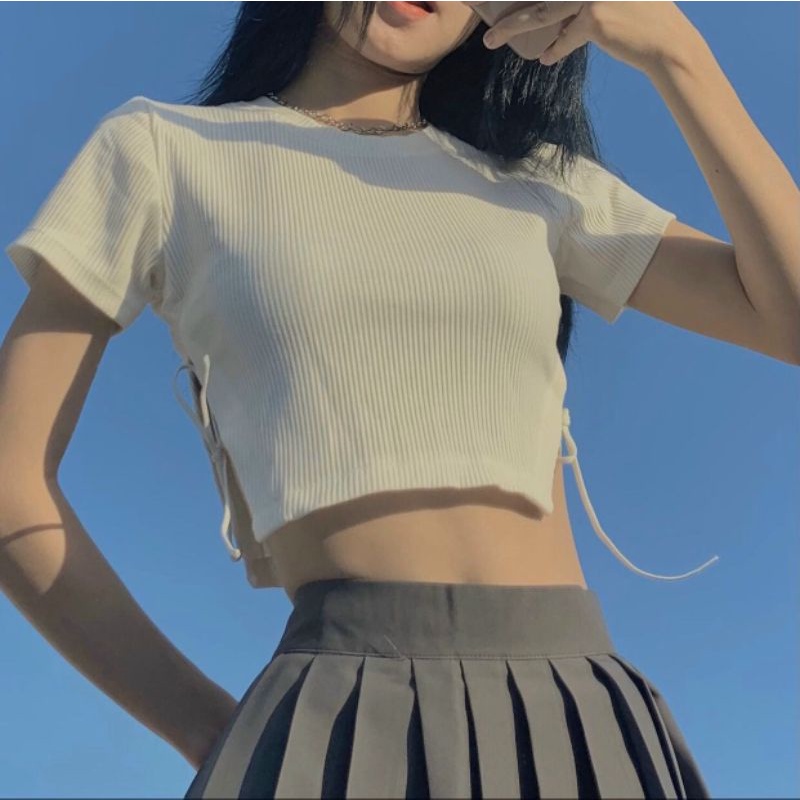 Áo croptop ôm chất thun gân, cổ tròn cột dây hai bên