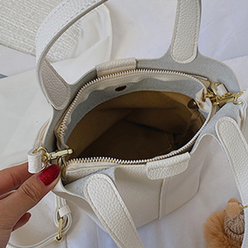 Túi đeo chéo IELGY làm từ da mềm màu trơn phong cách Hàn Quốc thời trang cho nữ