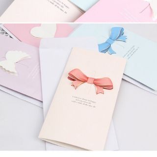Thiệp cài chúc mừng