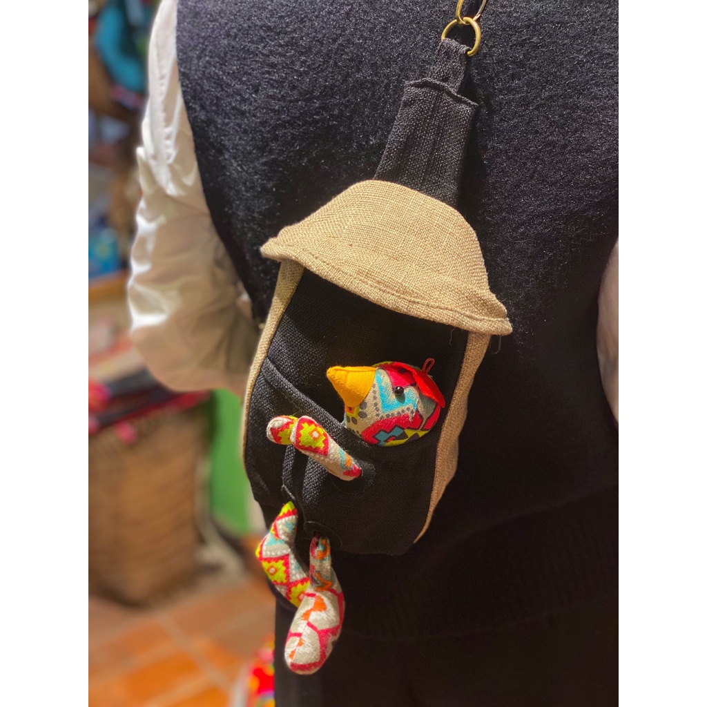 Túi Đeo Chéo Vải Gai Gắn Thú Nhồi Bông Ngộ Nghĩnh (C) - Trúc Lâm Handmade
