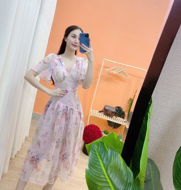 Váy hoa cánh tiên