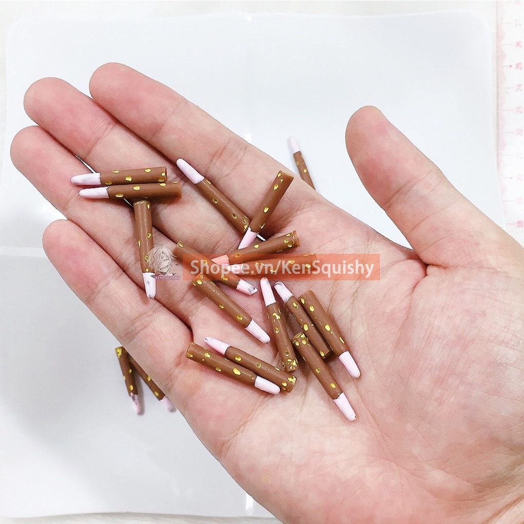 Mô Hình Bánh Que Socola Trang Trí Slime / Ốp Điện Thoại / Mô Hình / Gắn Dép