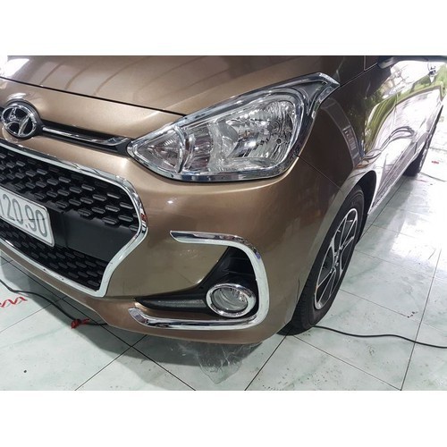 Ốp Viền Đèn Pha Hậu Xe Grand I10 Hatback đời 2014 đến 2022